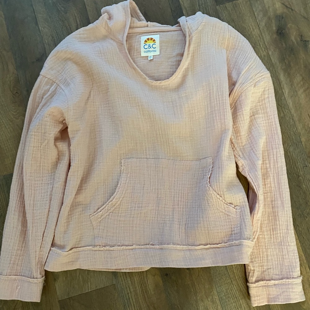 C & C California pullover nwot